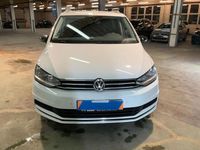Gebraucht VW Touran IQ Drive 150 PS (110 kW) 2019 Weiß Van / Kleinbus
