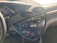 gebraucht Ford Focus 1,4 Benziner