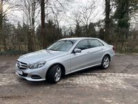 Gebraucht Mercedes E200 Avantgarde 184 PS (135 kW) 2015 Silber Limousine