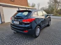 Gebraucht Hyundai ix35 Finale 135 PS (99 kW) 2015 Schwarz SUV