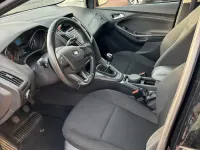 Gebraucht Ford Focus Trend 125 PS (91 kW) 2016 Schwarz Limousine