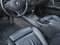 Gebraucht BMW 325 Shadowline 218 PS (160 kW) 2007 Schwarz Coupé