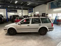 Gebraucht VW Golf IV 90 PS (66 kW) 1999 Silber Kombi