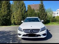 Gebraucht Mercedes C180 156 PS (114 kW) 2019 Weiß Kombi