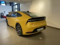 Neu Toyota Prius Executive 223 PS (164 kW) 2025 Gelb Kleinwagen
