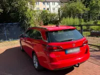 Gebraucht Opel Astra 125 PS (91 kW) 2017 Rot Kombi