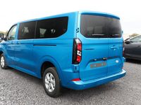Neu Ford Transit Custom Limited 170 PS (125 kW) 2026 Digital aqua blue metallic Kombi