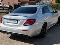 Gebraucht Mercedes E220 Exclusive 194 PS (142 kW) 2017 Iridiumsilber  metalliclack Limousine