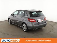 Gebraucht Mercedes B200 Urban 156 PS (114 kW) 2015 Grau Van / Kleinbus