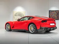 Gebraucht Ferrari 812 799 PS (587 kW) 2018 Rot Coupé
