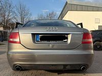 Używany Audi A6 256 KM (188 kW) 2005 Szary Sedan/Limuzyna