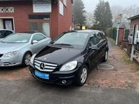 Gebraucht Mercedes B160 95 PS (69 kW) 2010 Schwarz Kleinwagen