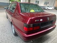 Second-hand VW Vento 90 CP (66 kW) 1996 Roșu Berlinǎ