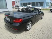 Gebraucht BMW 218 Sport Line 136 PS (100 kW) 2017 Saphirschwarz Cabrio