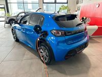 Gebraucht Peugeot e-208 Allure+ 100 kW (136 PS) 2023 Blau Kleinwagen