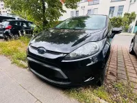 Używany Ford Fiesta 60 KM (44 kW) 2011 Czarny Sedan/Limuzyna