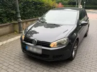 Gebraucht VW Golf VI 105 PS (77 kW) 2011 Schwarz Kleinwagen