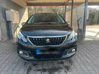 Gebraucht Peugeot 2008 Style 102 PS (75 kW) 2018 Schwarz SUV