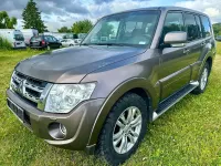 Gebraucht Mitsubishi Pajero Intense 200 PS (147 kW) 2014 Braun SUV