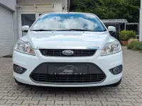 Gebraucht Ford Focus 101 PS (74 kW) 2011 Frozen white Limousine