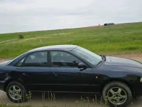 Brugt Audi A4 101 HK (74 kW) 1997 Blå Sedan