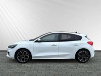 Gebraucht Ford Focus ST-Line X 155 PS (114 kW) 2022 Weiss Limousine