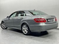 Gebraucht Mercedes E220 Avantgarde 170 PS (125 kW) 2011 Silber Limousine