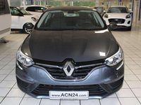 Gebraucht Renault Mégane GrandTour Play 101 PS (74 kW) 2018 Titangrau Kombi