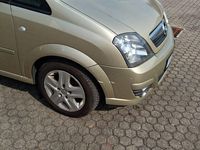 Gebraucht Opel Meriva Selection 105 PS (77 kW) 2010 Gold Van / Kleinbus