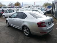 Gebraucht Skoda Octavia 110 PS (80 kW) 2015 Silber Limousine