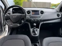 Gebraucht Hyundai i10 YES! 67 PS (49 kW) 2017 Weiß Kleinwagen