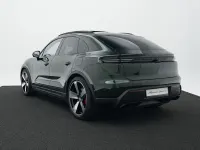 Gebraucht Porsche Macan 380 kW (517 PS) 2026 Grün SUV