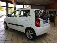Gebraucht Kia Picanto Start 65 PS (47 kW) 2009 Weiß Kleinwagen