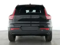 Gebraucht Volvo XC40 Plus 197 PS (144 kW) 2025 Onyx black / metallic SUV