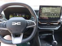 Neu Dacia Duster Extreme 131 PS (96 kW) 2025 Arktisweiss zedergrün u. a. SUV