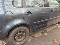 Gebraucht VW Polo 56 PS (41 kW) 2006 Grau Kleinwagen