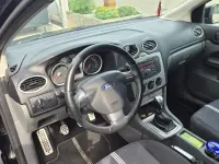Gebraucht Ford Focus 101 PS (74 kW) 2010 Schwarz Limousine