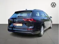 Gebraucht VW Golf VIII 116 PS (85 kW) 2023 Schwarz (deep black perleffekt) Kombi