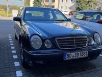 Second-hand Mercedes 240 170 CP (125 kW) 2000 Albastru Berlinǎ