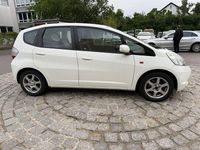 Gebraucht Honda Jazz Trend 90 PS (66 kW) 2009 Weiß Kleinwagen