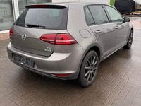 Gebraucht VW Golf VII LOUNGE 86 PS (63 kW) 2015 Limousine