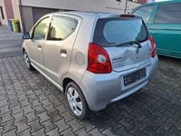 Gebraucht Suzuki Alto Club 68 PS (50 kW) 2012 Silber Kleinwagen