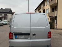 Gebraucht VW Transporter 136 PS (100 kW) 2018 Grau Van