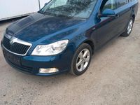 Gebraucht Skoda Octavia 105 PS (77 kW) 2011 Blau Kombi