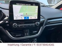 Gebraucht Ford Fiesta Trend 71 PS (52 kW) 2018 Weiß Kleinwagen