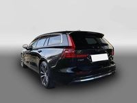 Gebraucht Volvo V60 Core 455 PS (334 kW) 2023 Schwarz Kombi