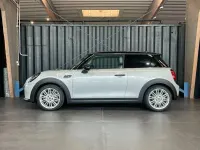 Gebraucht Mini Cooper SE Classic 135 kW (184 PS) 2021 Silber Kleinwagen