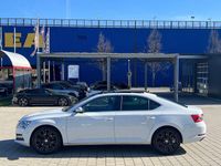 Gebraucht Skoda Superb Style 156 PS (114 kW) 2022 Weiß Limousine