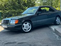 Gebraucht Mercedes E230 136 PS (100 kW) 1989 Schwarz Coupé