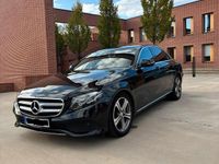Gebraucht Mercedes E220 194 PS (142 kW) 2017 Schwarz Limousine
